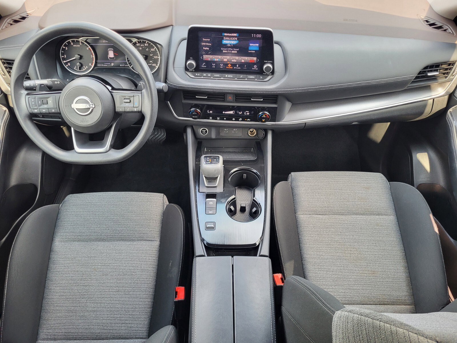 Used 2023 Nissan Rogue SV FWD image 14
