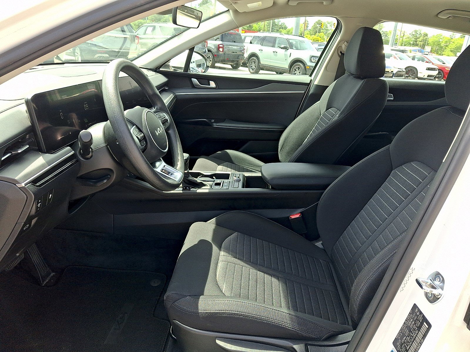 Used 2025 Kia K5 LXS FWD image 12