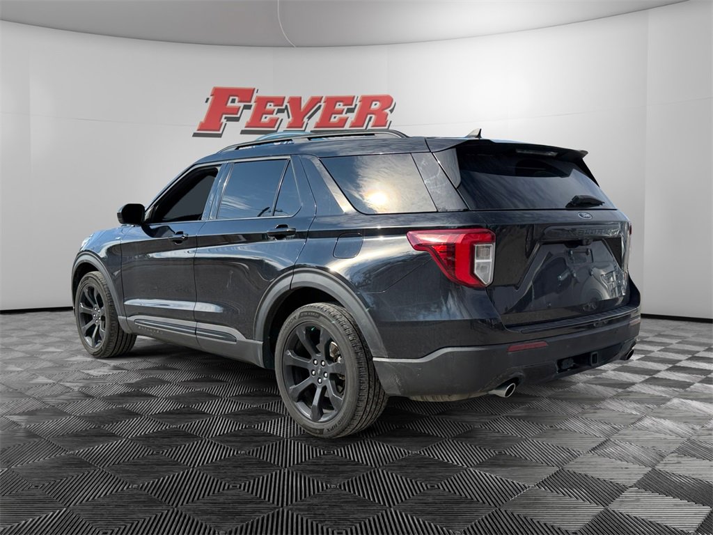 Certified 2023 Ford Explorer ST-Line w/ Class IV Trailer Tow Package image 3