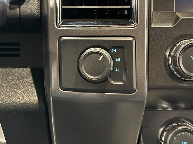 Certified 2020 Ford F150 XLT w/ Equipment Group 302A Luxury AWD/4WD image 18