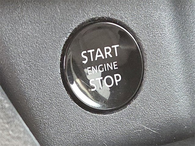 Used 2024 Nissan Rogue S image 16