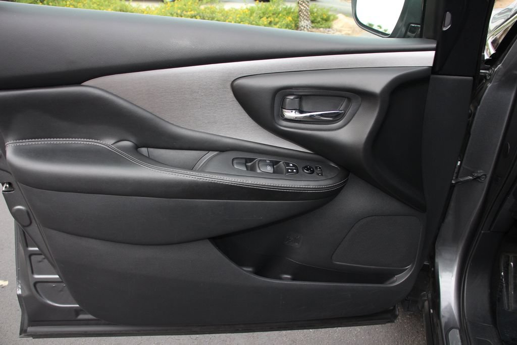 Used 2023 Nissan Murano SV FWD image 22