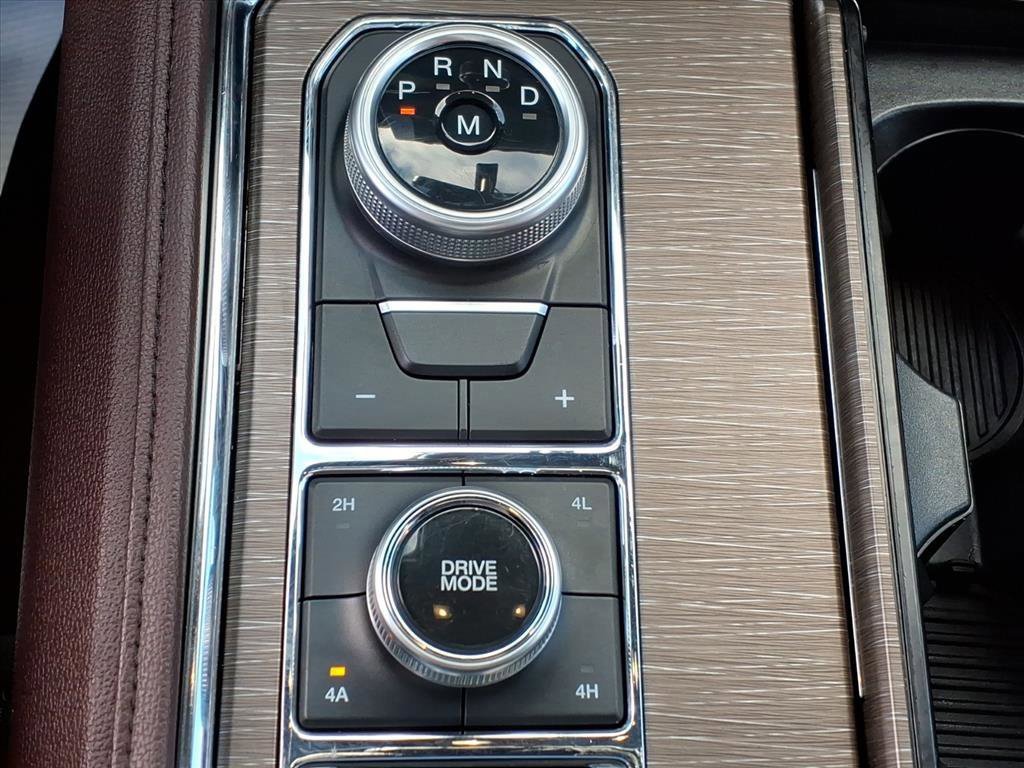 Certified 2023 Ford Expedition Limited image 17