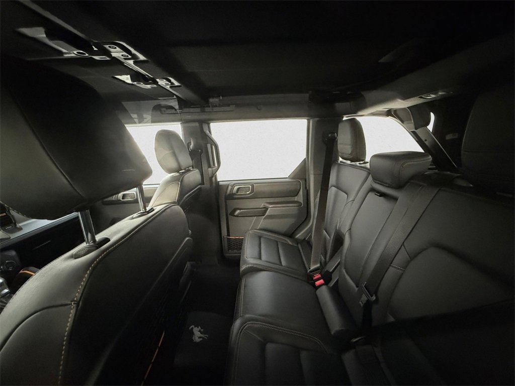 Certified 2024 Ford Bronco Badlands image 8