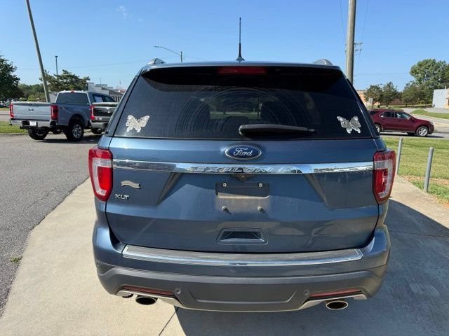 Certified 2018 Ford Explorer XLT w/ Equipment Group 202A FWD image 9