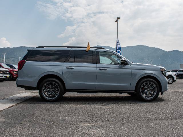Certified 2025 Ford Expedition Max Platinum w/ Stealth Performance Package AWD/4WD image 4