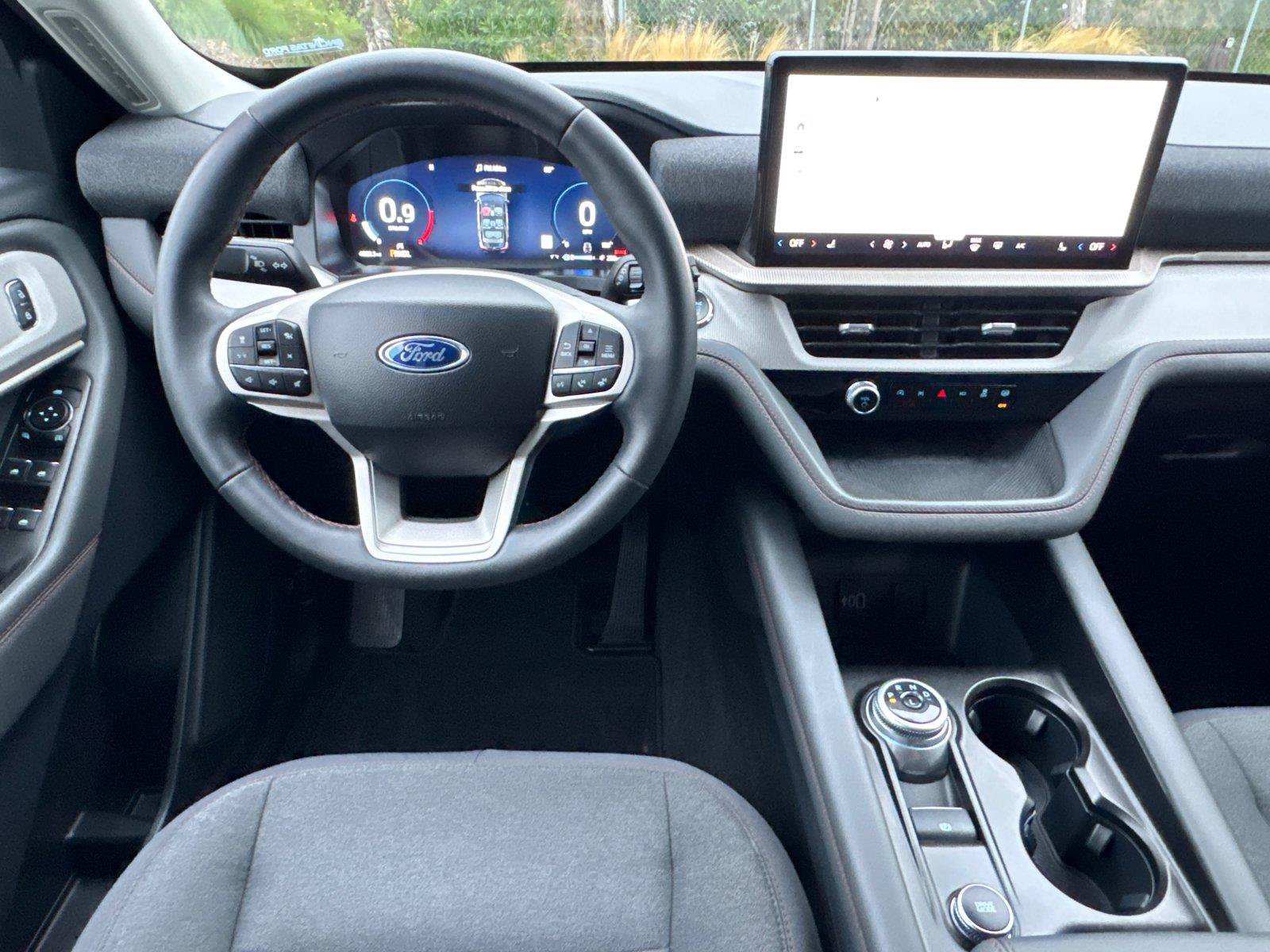 Certified 2026 Ford Explorer Active RWD image 22