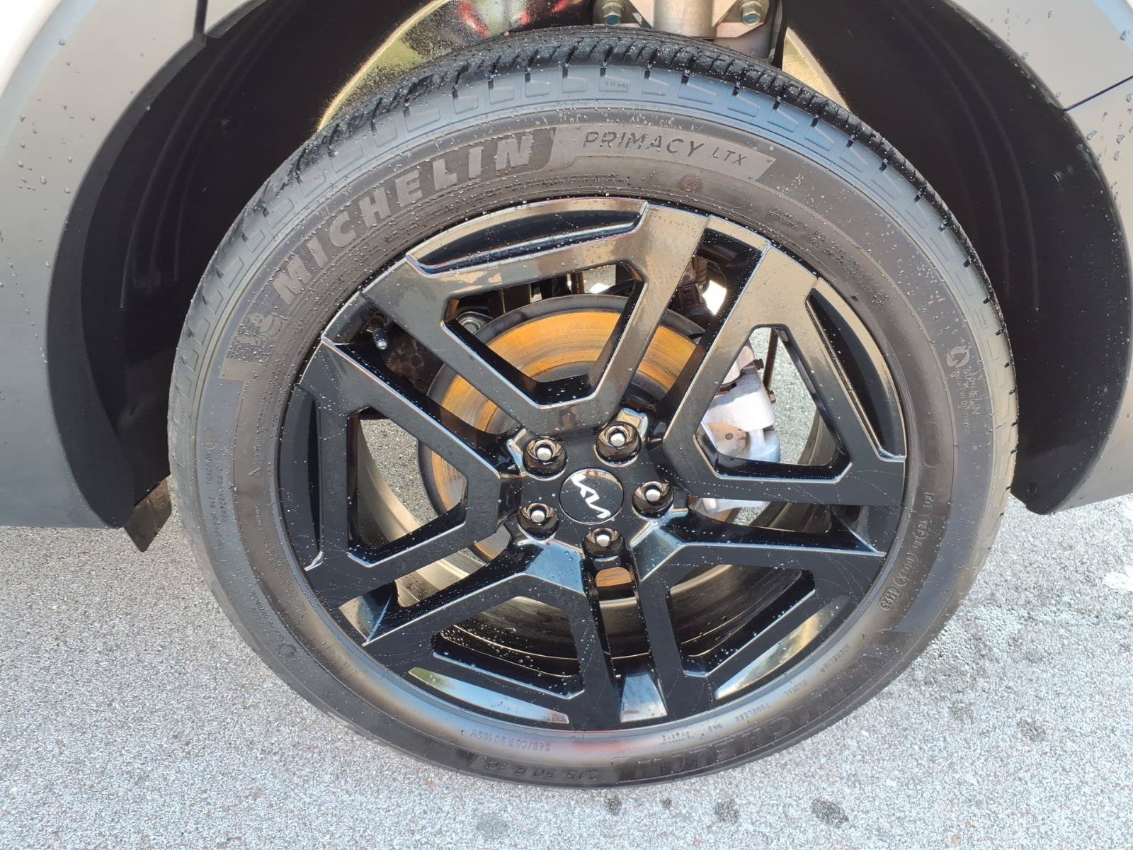 Used 2023 Kia Telluride SX X-Line AWD/4WD image 9