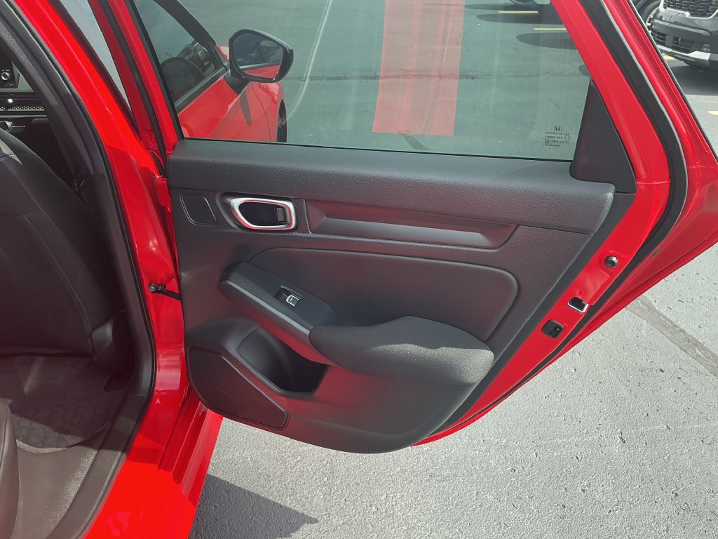 Used 2025 Honda Civic Sport image 17