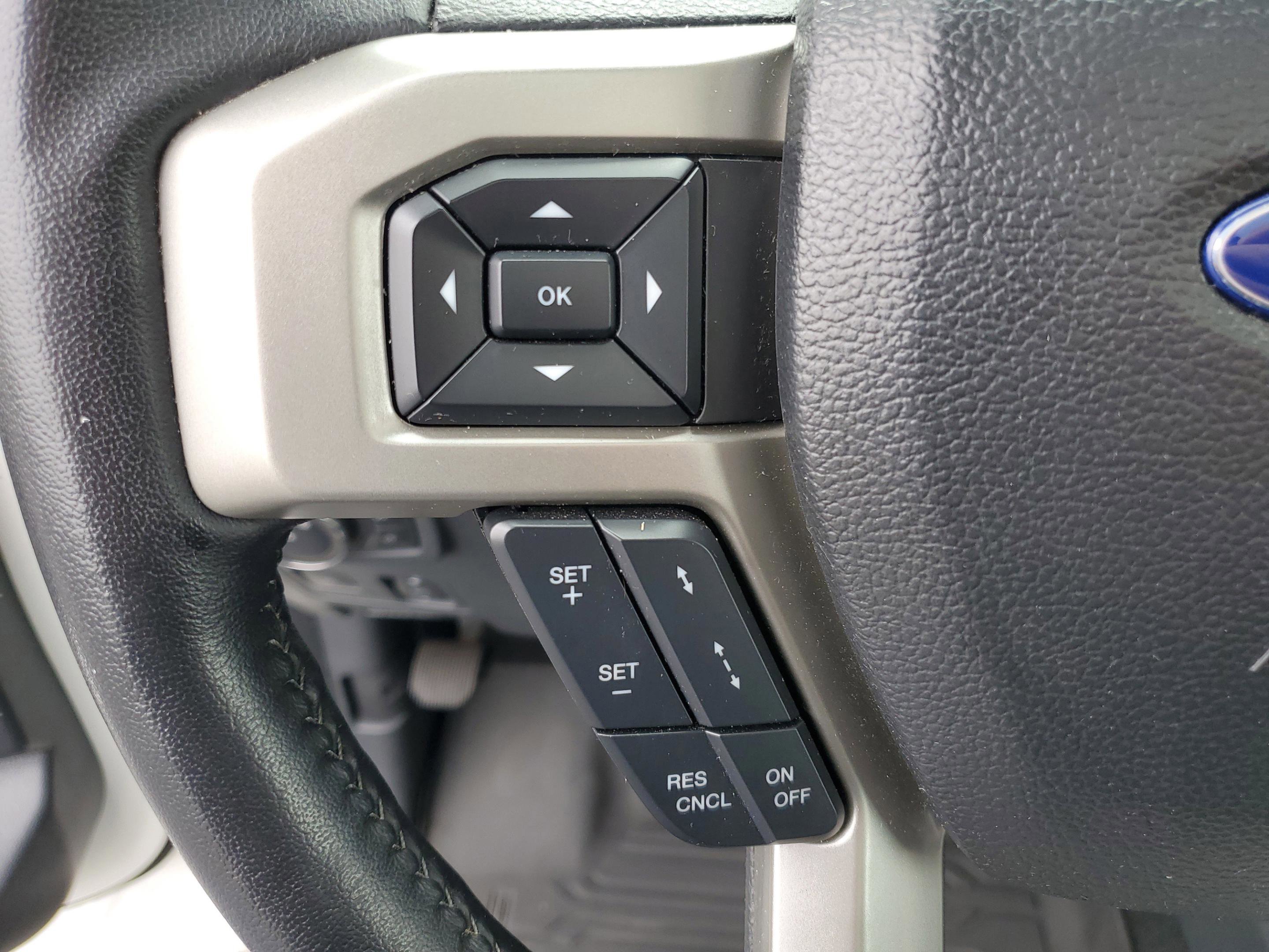 Certified 2022 Ford F350 Lariat w/ Black Appearance Package AWD/4WD image 22