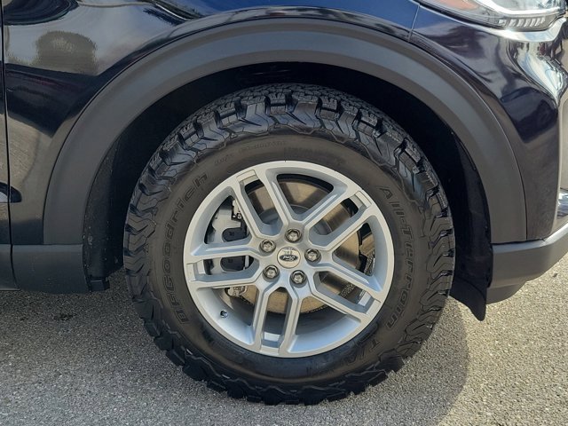 Certified 2025 Ford Explorer Active image 8