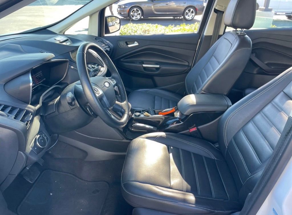 Certified 2017 Ford C-MAX Energi Titanium image 5