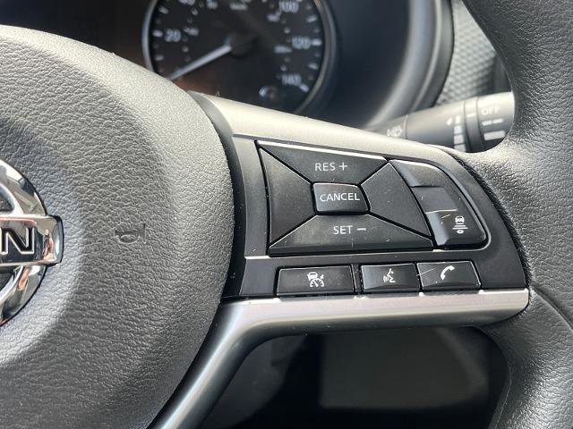 Used 2021 Nissan Kicks SV image 15