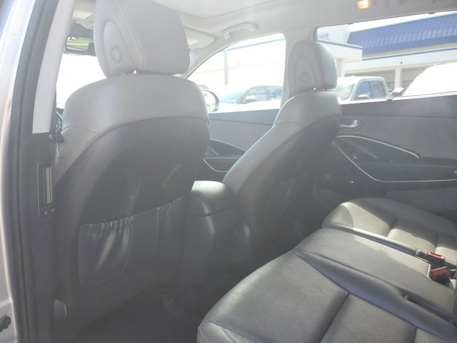 Used 2018 Hyundai Santa Fe SE Ultimate w/ SE Ultimate Tech Package 03 image 15