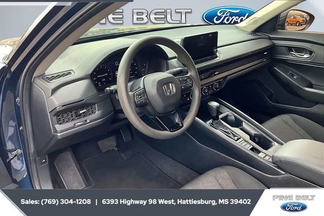 Used 2023 Honda Accord EX image 12