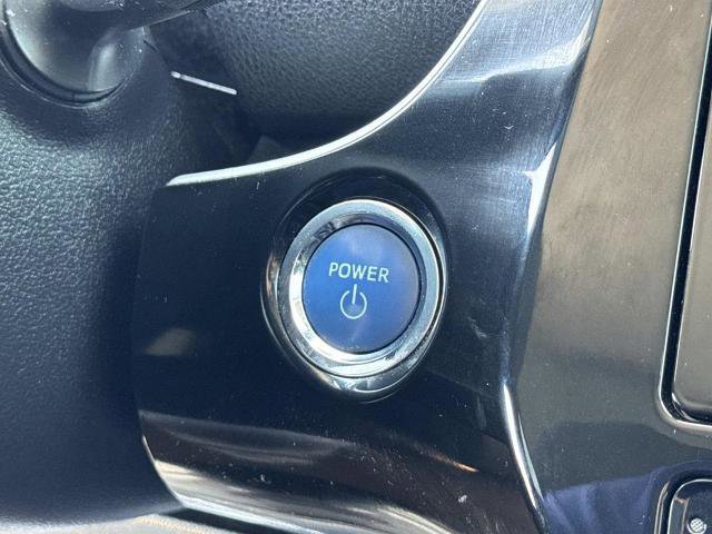 Used 2017 Toyota Prius One image 16