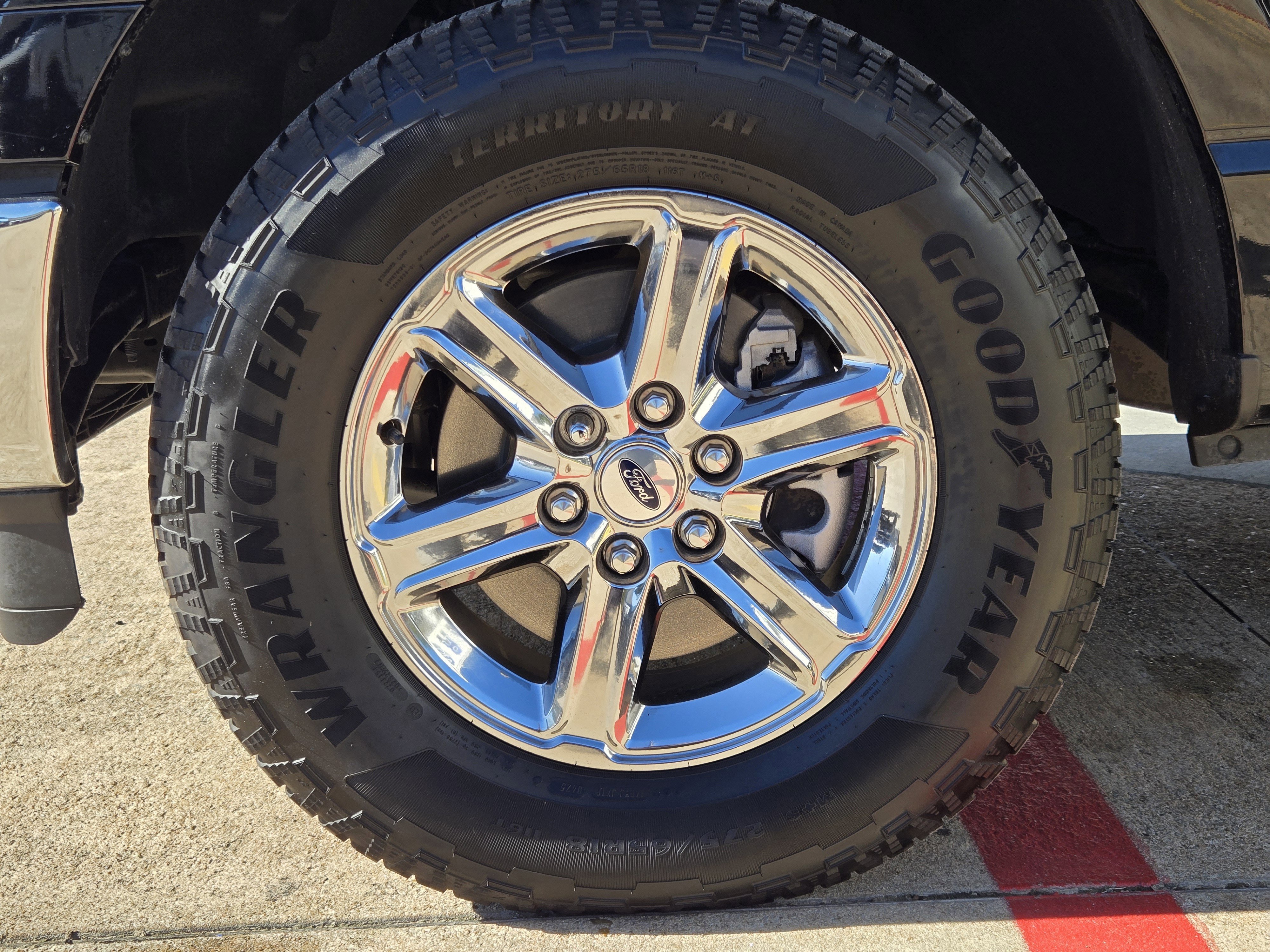 Certified 2025 Ford F150 Lariat image 7