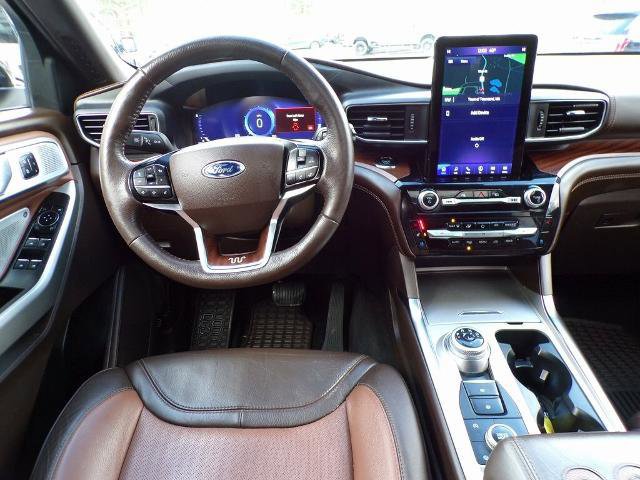 Certified 2022 Ford Explorer King Ranch w/ Premium Technology Package image 11