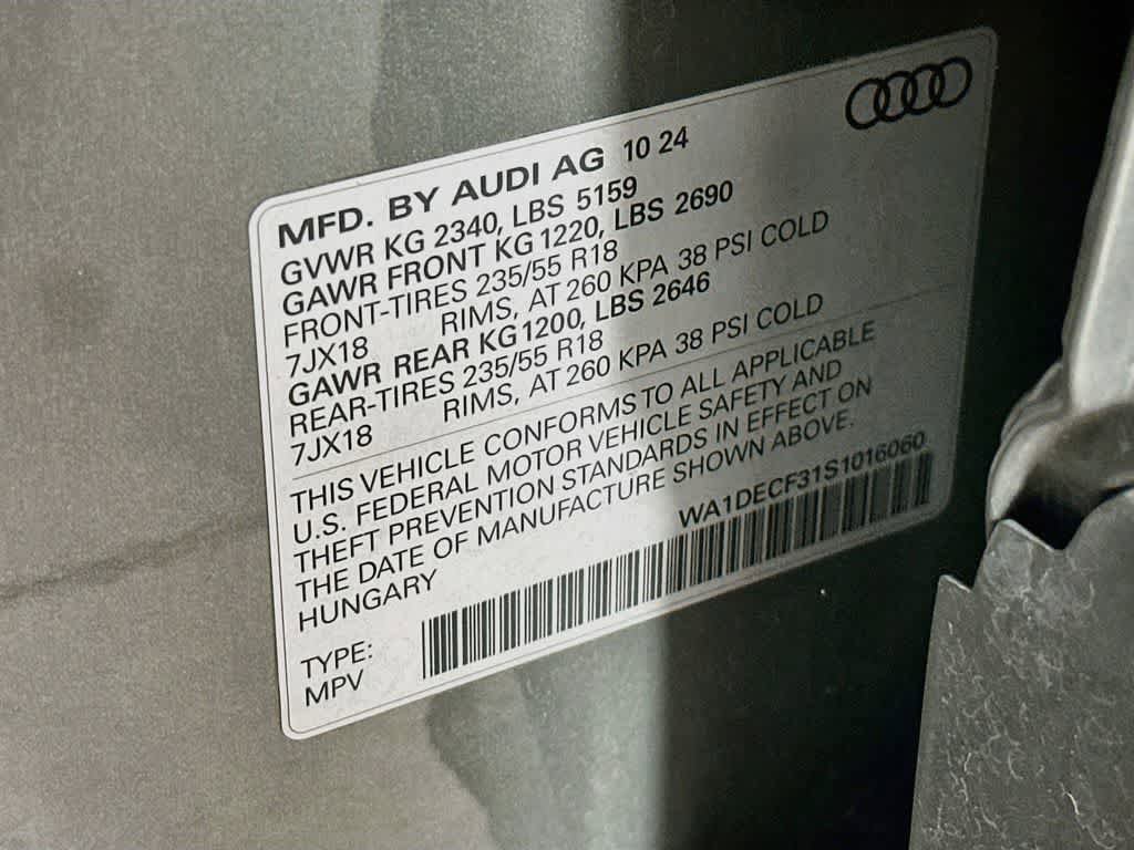 Used 2025 Audi Q3 2.0T Premium AWD/4WD image 23