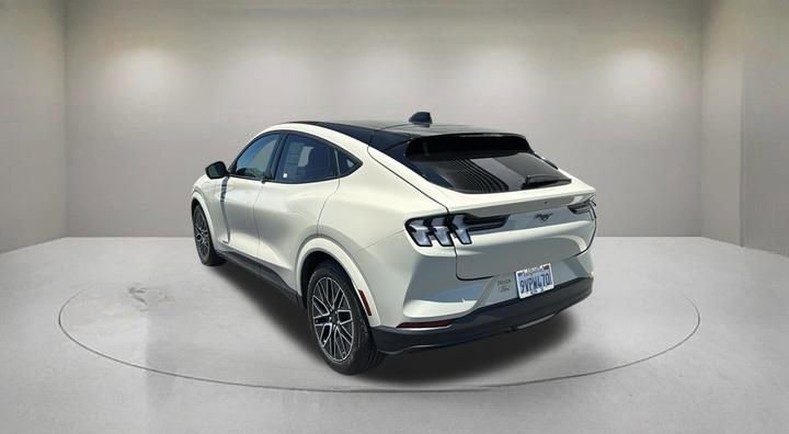 Certified 2025 Ford Mustang Mach-E Premium RWD image 4