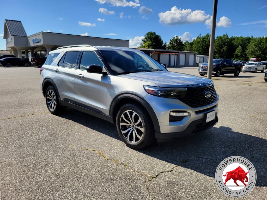 Certified 2023 Ford Explorer ST-Line w/ Class IV Trailer Tow Package AWD/4WD image 9