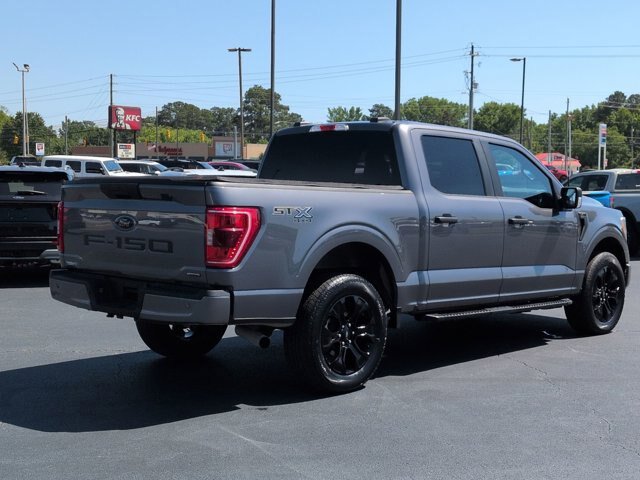 Certified 2022 Ford F150 XL w/ STX Black Appearance Package AWD/4WD image 4