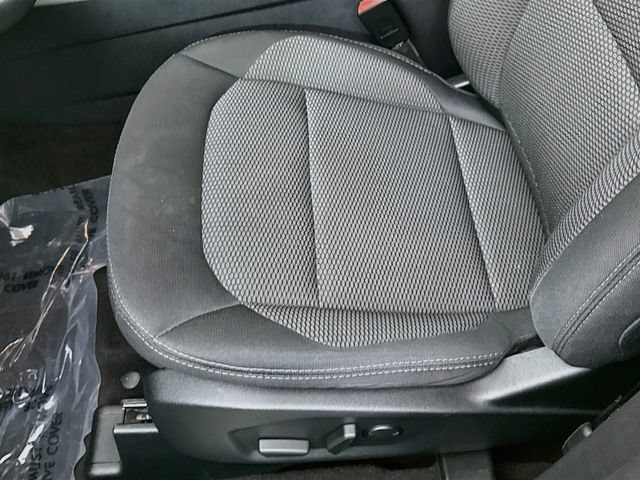 Certified 2019 Ford Explorer XLT w/ Equipment Group 201A AWD/4WD image 19