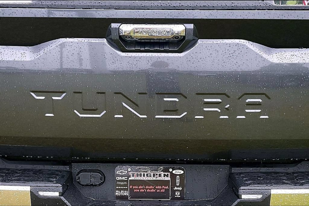 Used 2026 Toyota Tundra Limited AWD/4WD image 8