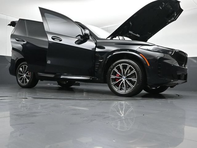 Used 2025 BMW X5 xDrive40i w/ Executive Package AWD/4WD image 54