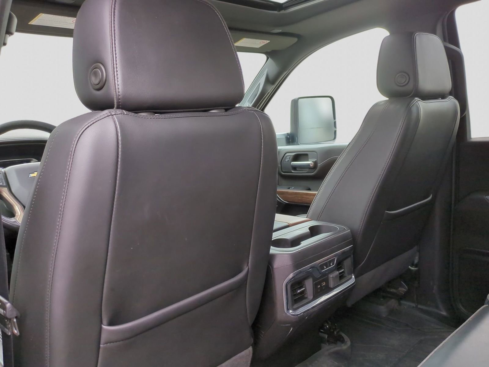 Used 2023 Chevrolet Silverado 2500 High Country w/ Z71 Off-Road Package image 23