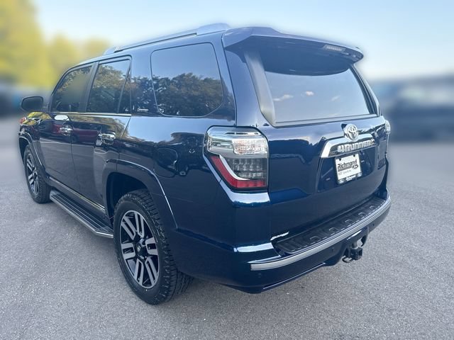 Used 2022 Toyota 4Runner Limited AWD/4WD image 6