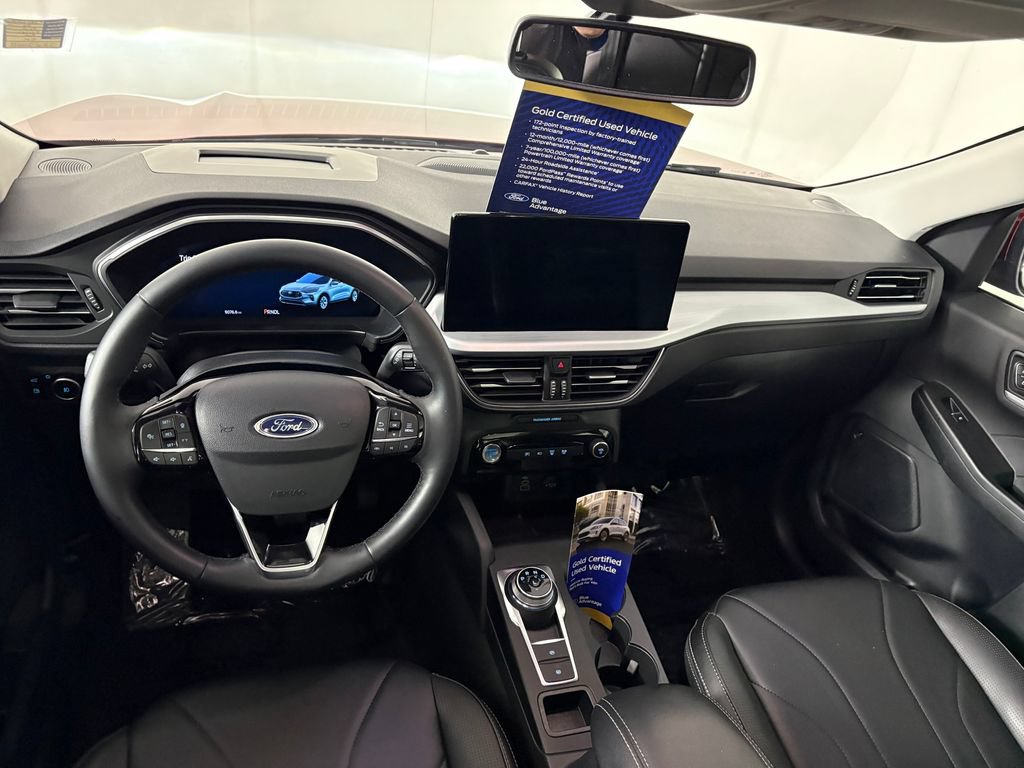 Certified 2026 Ford Escape Platinum w/ Premium Technology Package AWD/4WD image 27