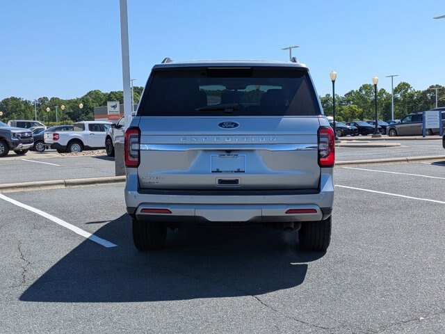 Certified 2024 Ford Expedition Limited AWD/4WD image 4