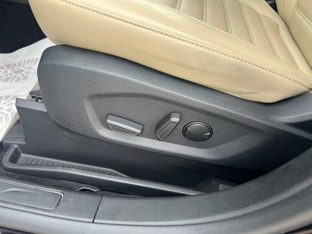Certified 2024 Ford Edge SEL w/ Convenience Package AWD/4WD image 18