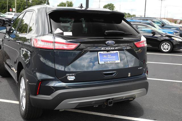 Certified 2024 Ford Edge SEL w/ Convenience Package AWD/4WD image 16