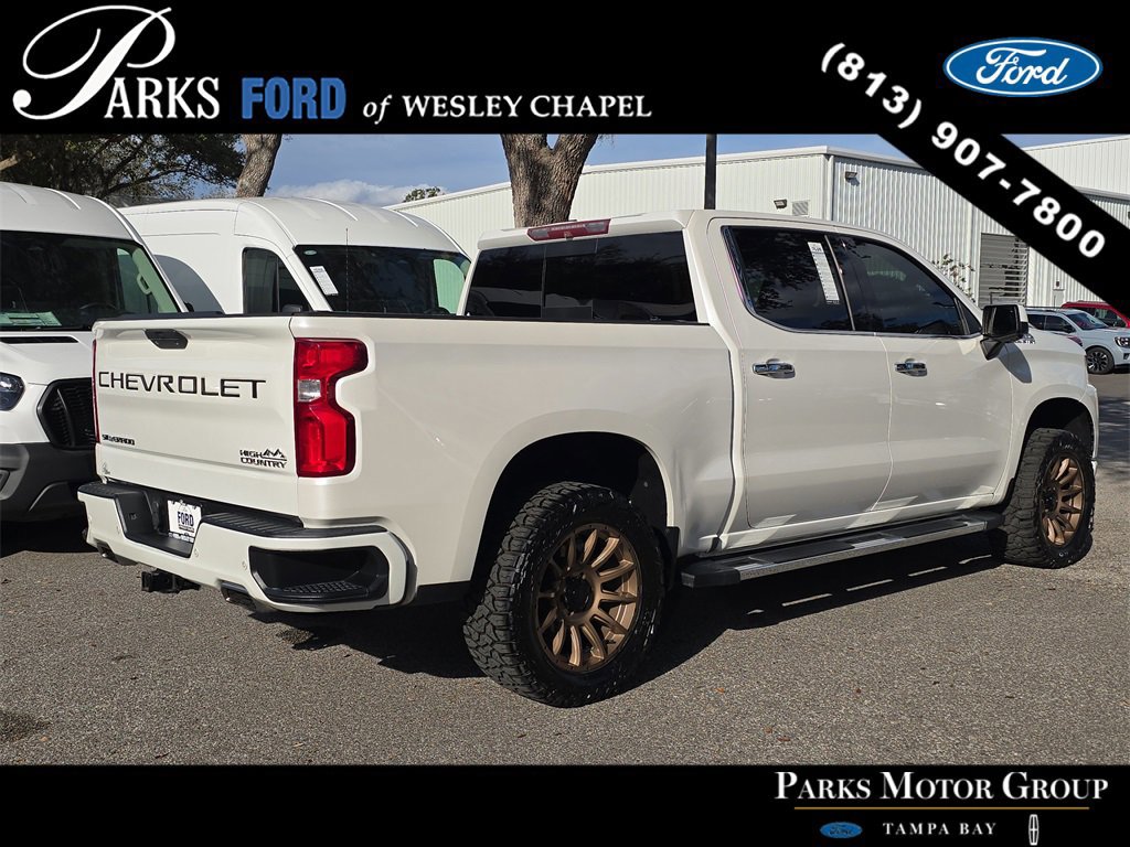 Used 2019 Chevrolet Silverado 1500 High Country w/ Technology Package image 3