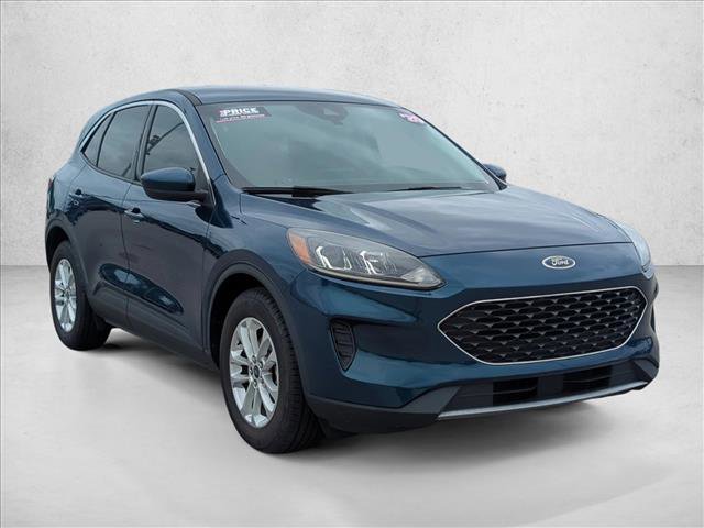Certified 2020 Ford Escape SE FWD image 3