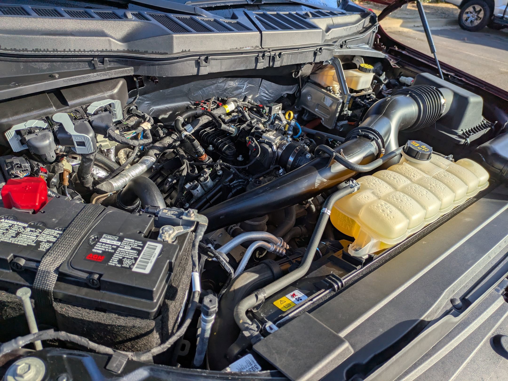 Certified 2022 Ford F150 XLT w/ Equipment Group 302A High image 45