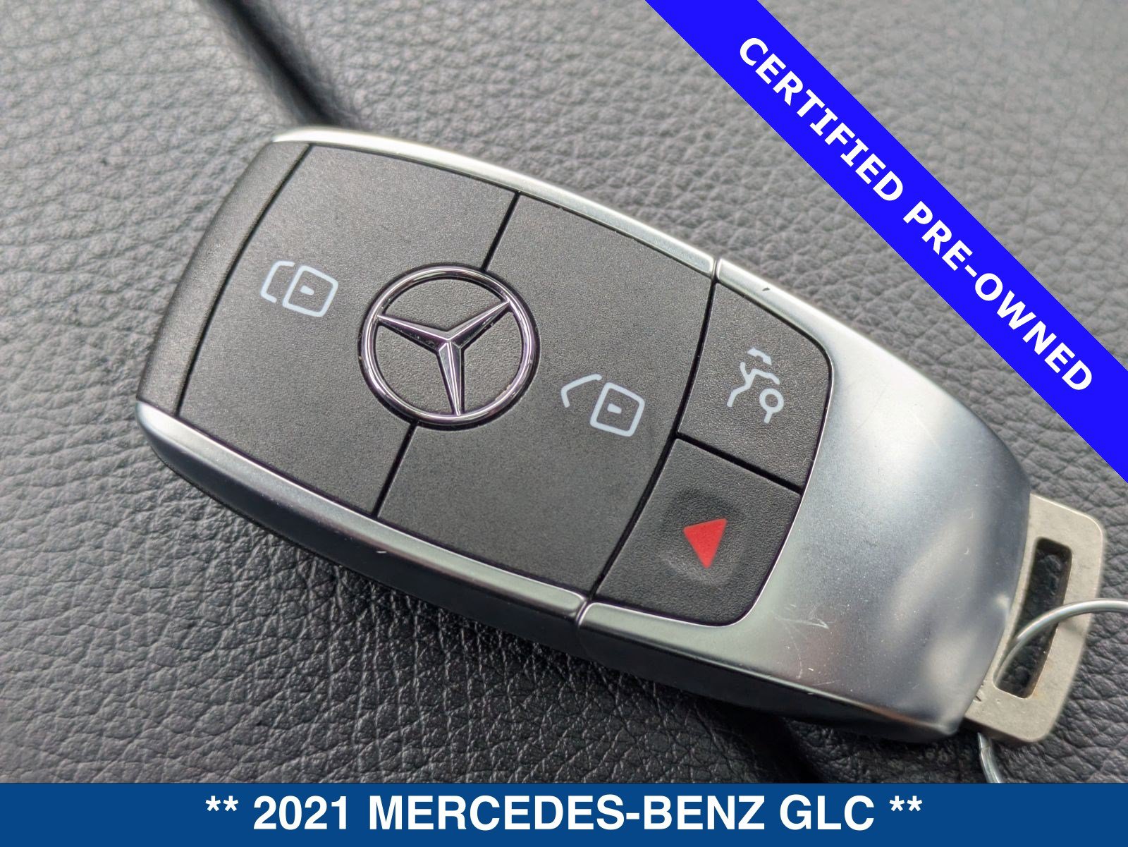 Used 2021 Mercedes-Benz GLC 300 4MATIC image 35