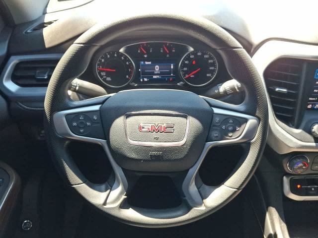 Used 2023 GMC Acadia SLE w/ Driver Convenience Package FWD image 22