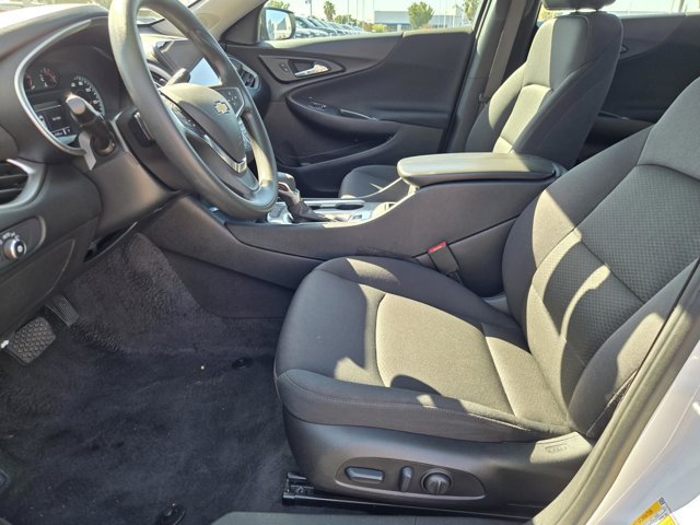 Used 2025 Chevrolet Malibu LT FWD image 25