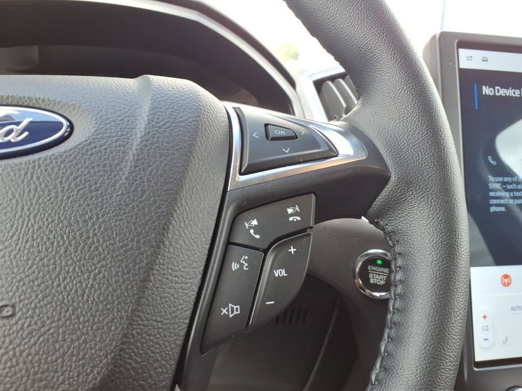 Certified 2023 Ford Edge SEL w/ Convenience Package AWD/4WD image 17
