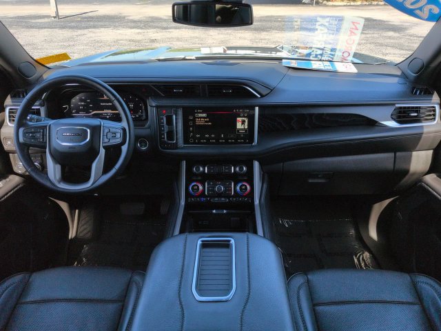 Used 2024 GMC Yukon Denali RWD image 17
