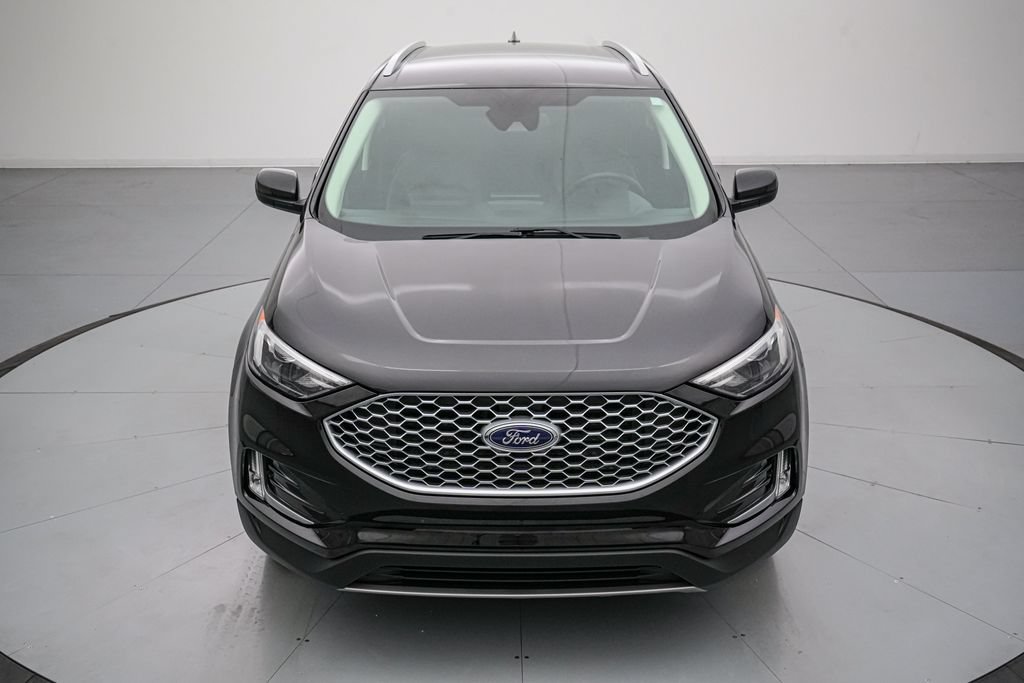 Certified 2024 Ford Edge SEL w/ Convenience Package AWD/4WD image 9