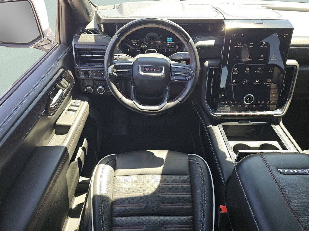 Used 2025 GMC Yukon AT4 Ultimate w/ LPO, Floor Liner Package AWD/4WD image 4