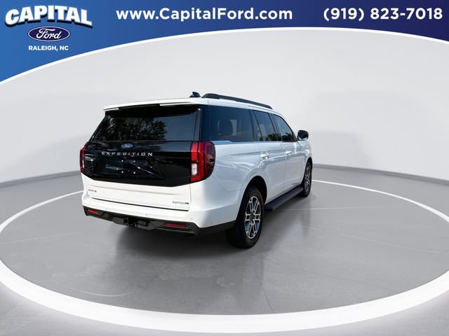 Certified 2025 Ford Expedition Active AWD/4WD image 8
