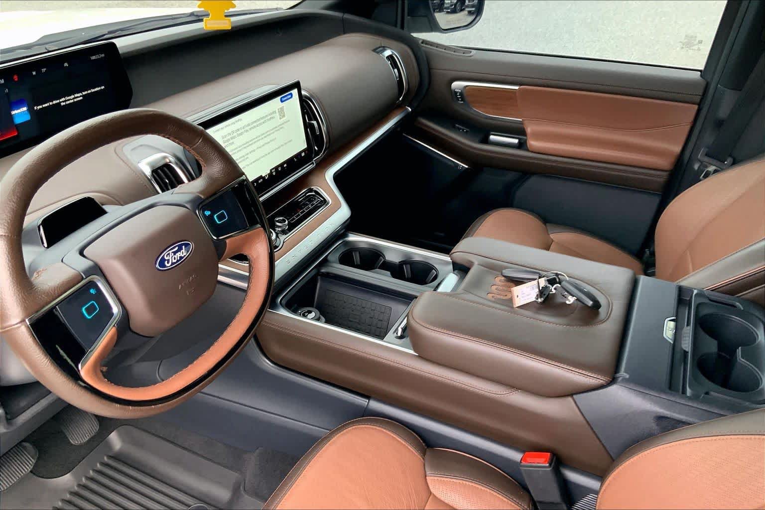 Certified 2025 Ford Expedition King Ranch AWD/4WD image 16