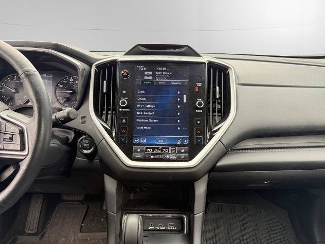 Used 2023 Subaru Ascent Limited w/ Technology Package AWD/4WD image 11