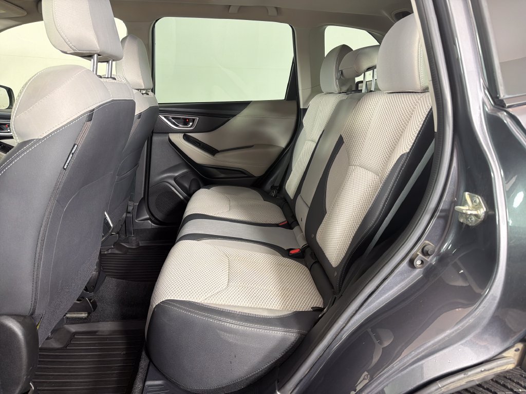 Used 2022 Subaru Forester Premium AWD/4WD image 20