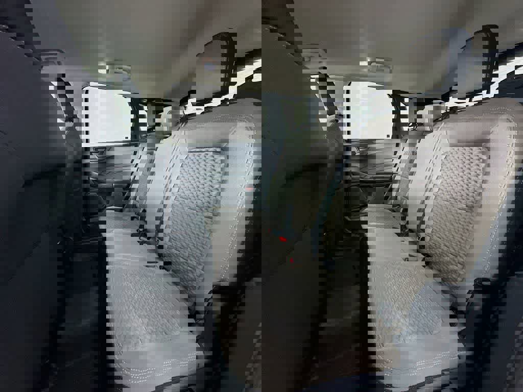 Certified 2022 Ford Escape SE w/ Cold Weather Package image 16